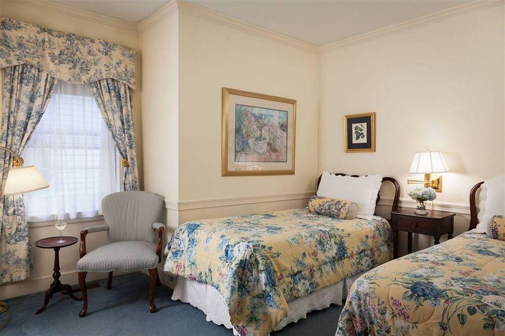 Harbor Light Inn Марблхед Экстерьер фото