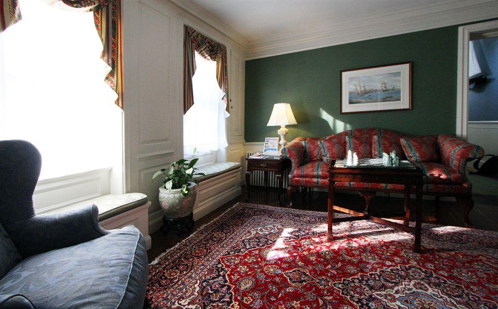 Harbor Light Inn Марблхед Экстерьер фото